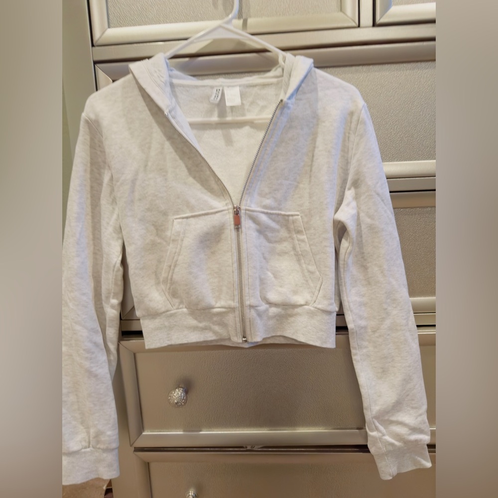 H&M cropped soft hooded sweatshirt jacket, S, light grey, great condition